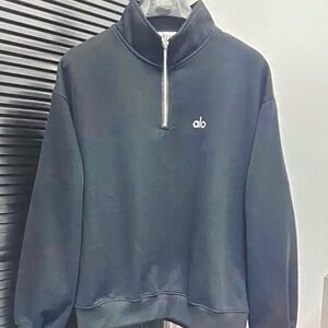 ALO Yoga Men's Dark Gray Zip-Up Sweater